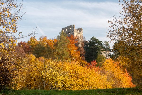 Hrad Valečov – podzim