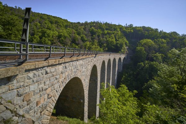 Železniční viadukt Žampach