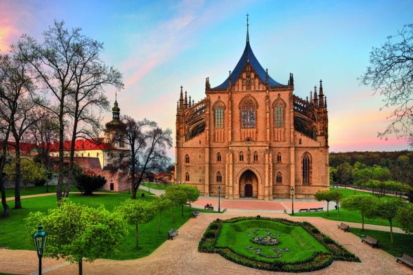 Kutná Hora a chrám sv. Barbory, exteriér