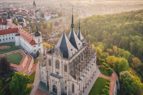 Kutná Hora, Chrám sv. Barbory, exteriér