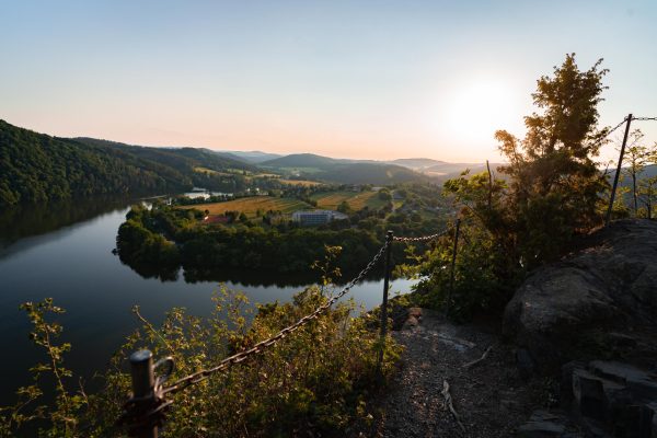 Meandr z Albertovi vyhlídky národním rezervačním parku Drbákov - Albertovy skály