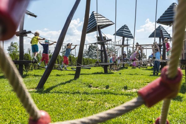 Lanové hřiště ve Farmaparku Soběhrdy, děti, atrakce