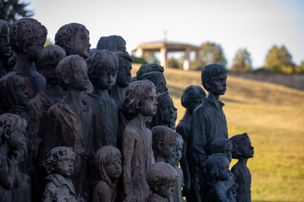 Pomník dětským obětem války v Lidicích