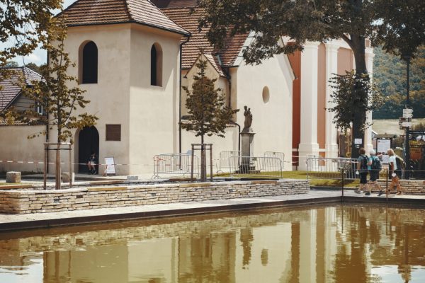 Kostel sv. Kateřiny a sv. Ludmily