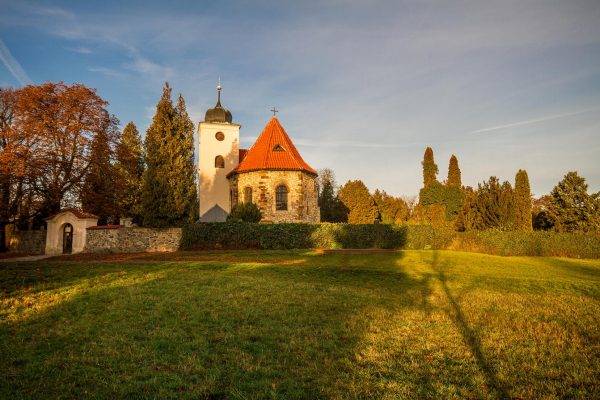 Západ slunce nad Levým Hradcem