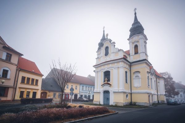 Kostel Sv. Jana Nepomuckého, Rožmitál pod Třemšínem