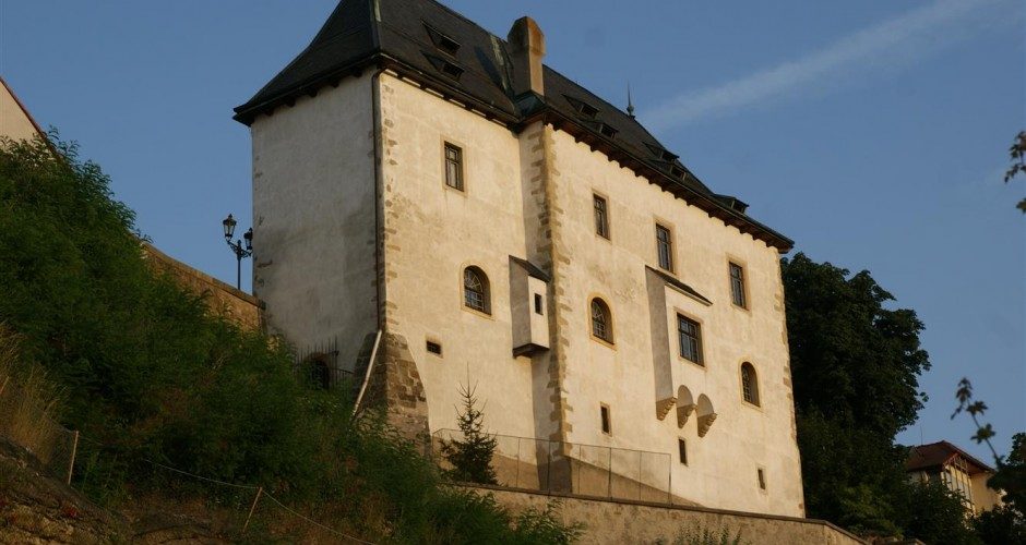 Městský palác Templ