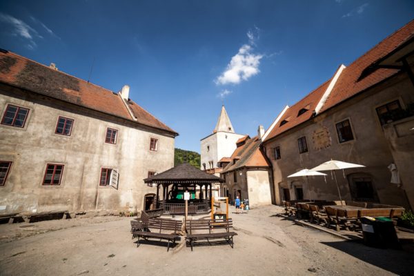 Nádvoří hradu Křivoklát
