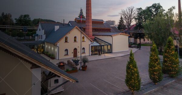 Hovory z H s Alfredem Strejčkem a Jitkou Molavcovou